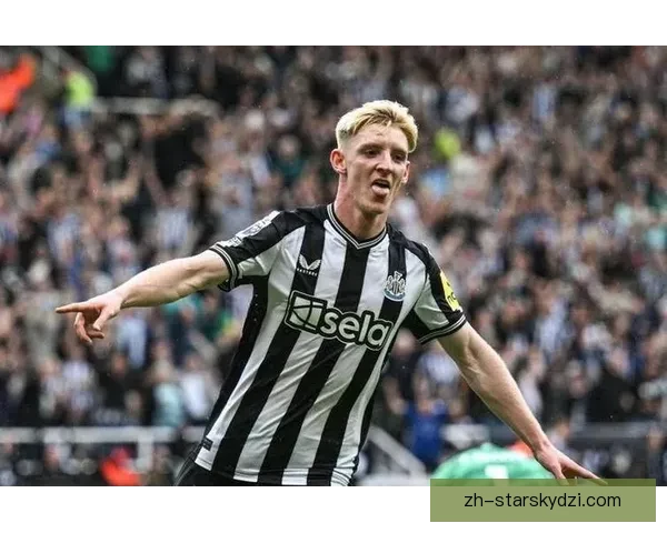 库尼亚姆伯莫害羞加练射门默契